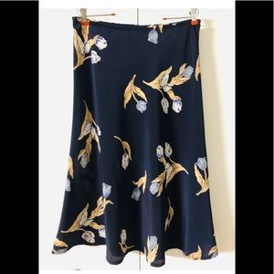 Chava! Flare Skirt Sz L - 🌷Floral Tulips 🌷- Chic